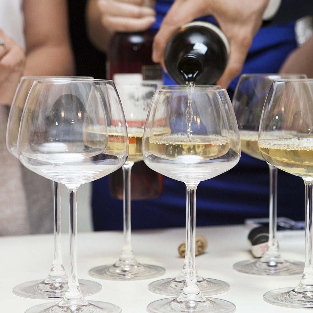 wine-2373499_1280